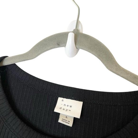 A New Day Women’s Black Tee Top Blouse Pull‎ Drawstring Tie Ruched Ribbed L - Picture 3 of 4